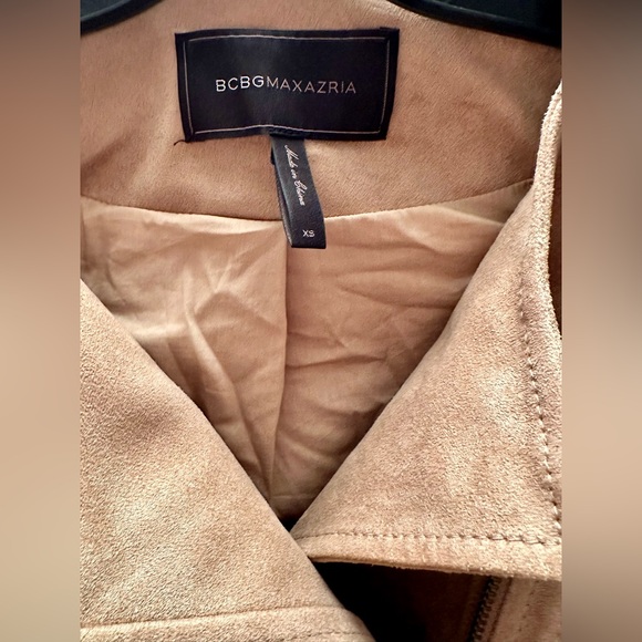 BCBGMAXAZRIA Nicholas Faux Suede Cropped Embroidered Moto Jacket, Size XS - Picture 3 of 14